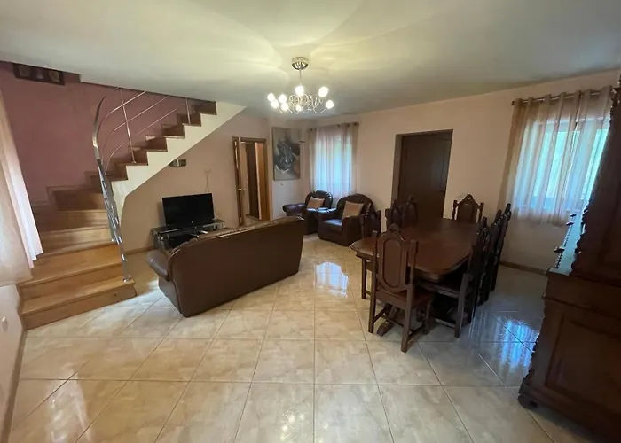 Casa Dina Doceira