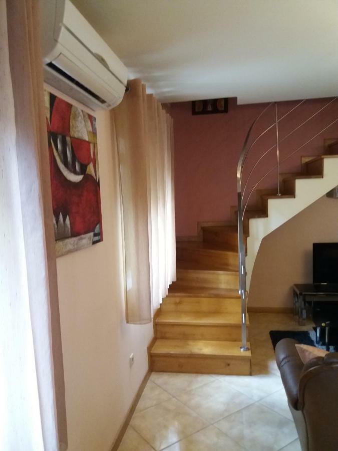 Apartment Casa Dina Doceira